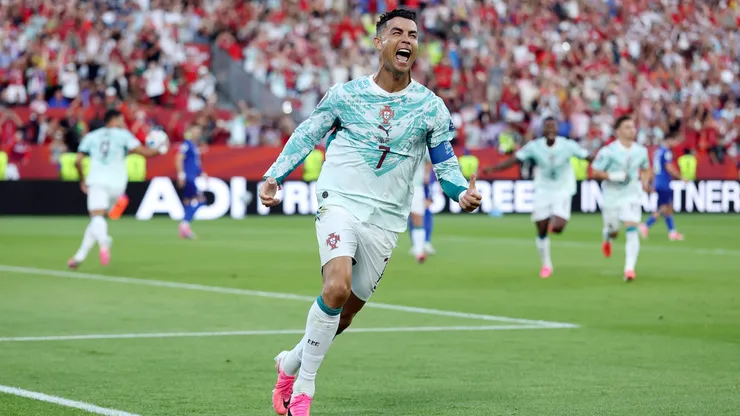 Cristiano Ronaldo festeja su gol ante Croacia.