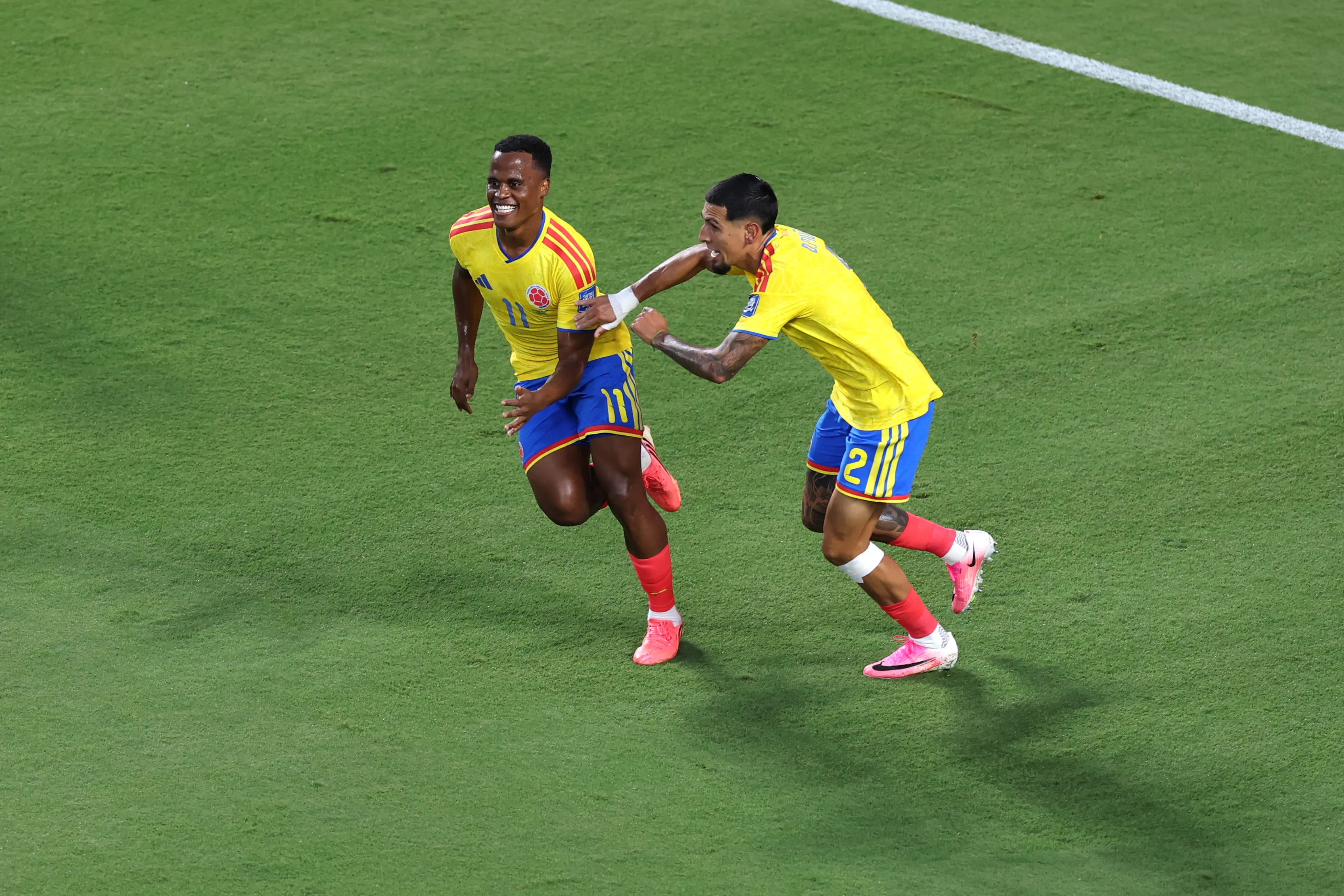 Jhon Arias celebra su gol ante Ghana. (Getty).