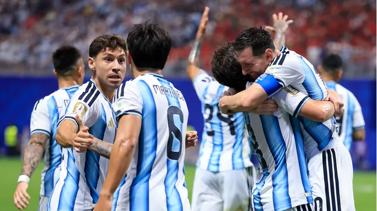 Argentina festeja la victoria ante Egipto.