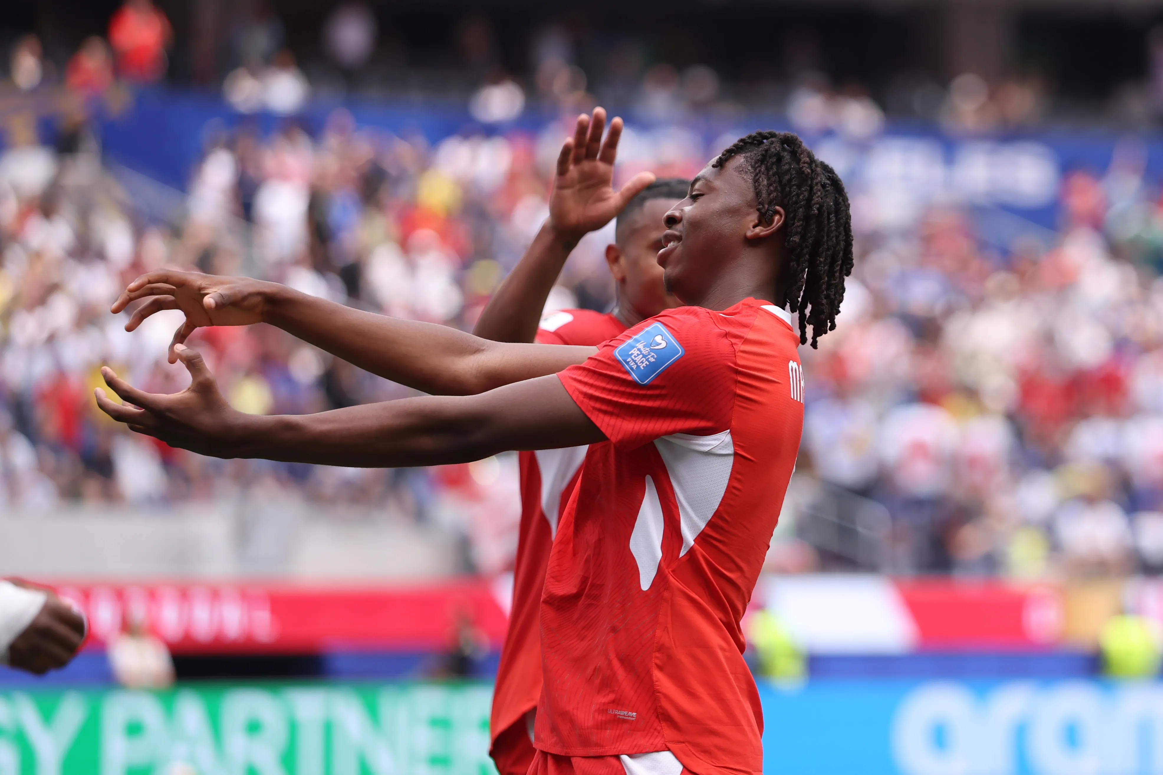 Manzambi acumula tres goles y dos asistencias en el Mundial.
