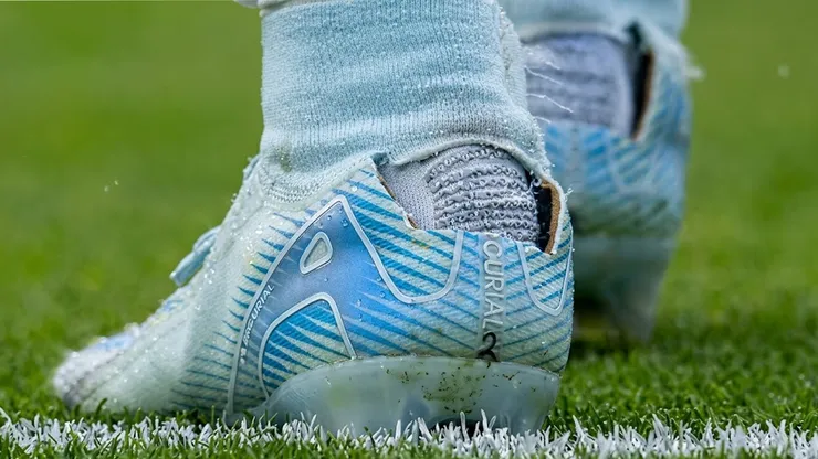 Los jugadores rompen sus botines durante el Mundial.