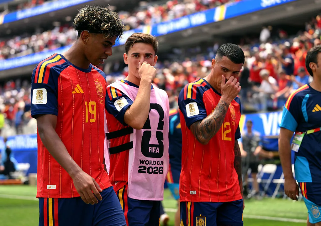 Preocupación en España al finalizar el primer tiempo.