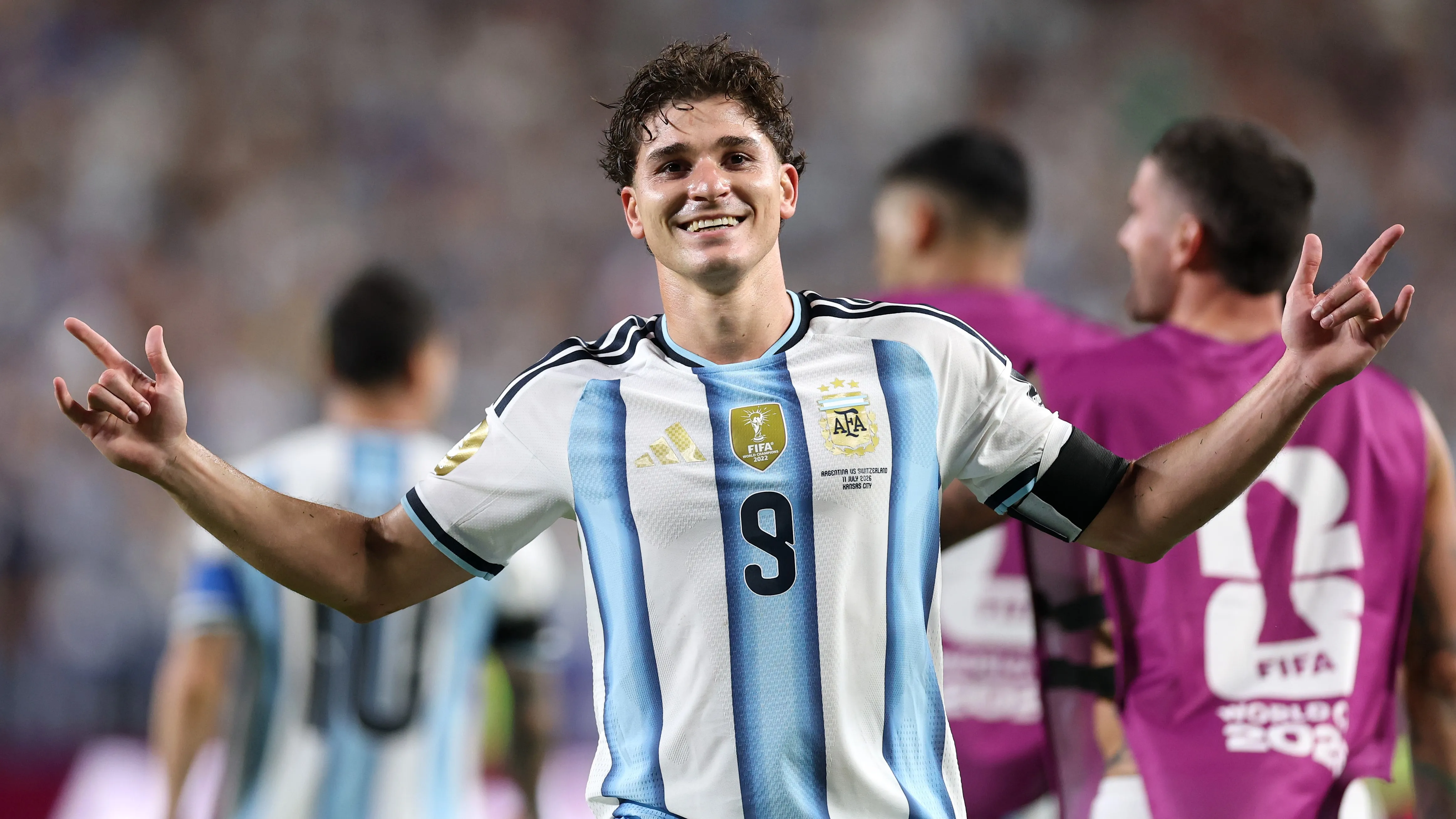 Julián Alvarez celebra su gol ante Suiza.
