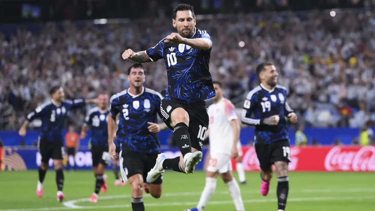 Argentina quiere jugar con camiseta suplente ante Inglaterra.