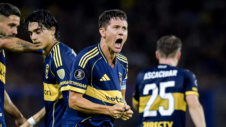 Un mes después de dejar Boca, Ander Herrera se vinculó al Zaragoza