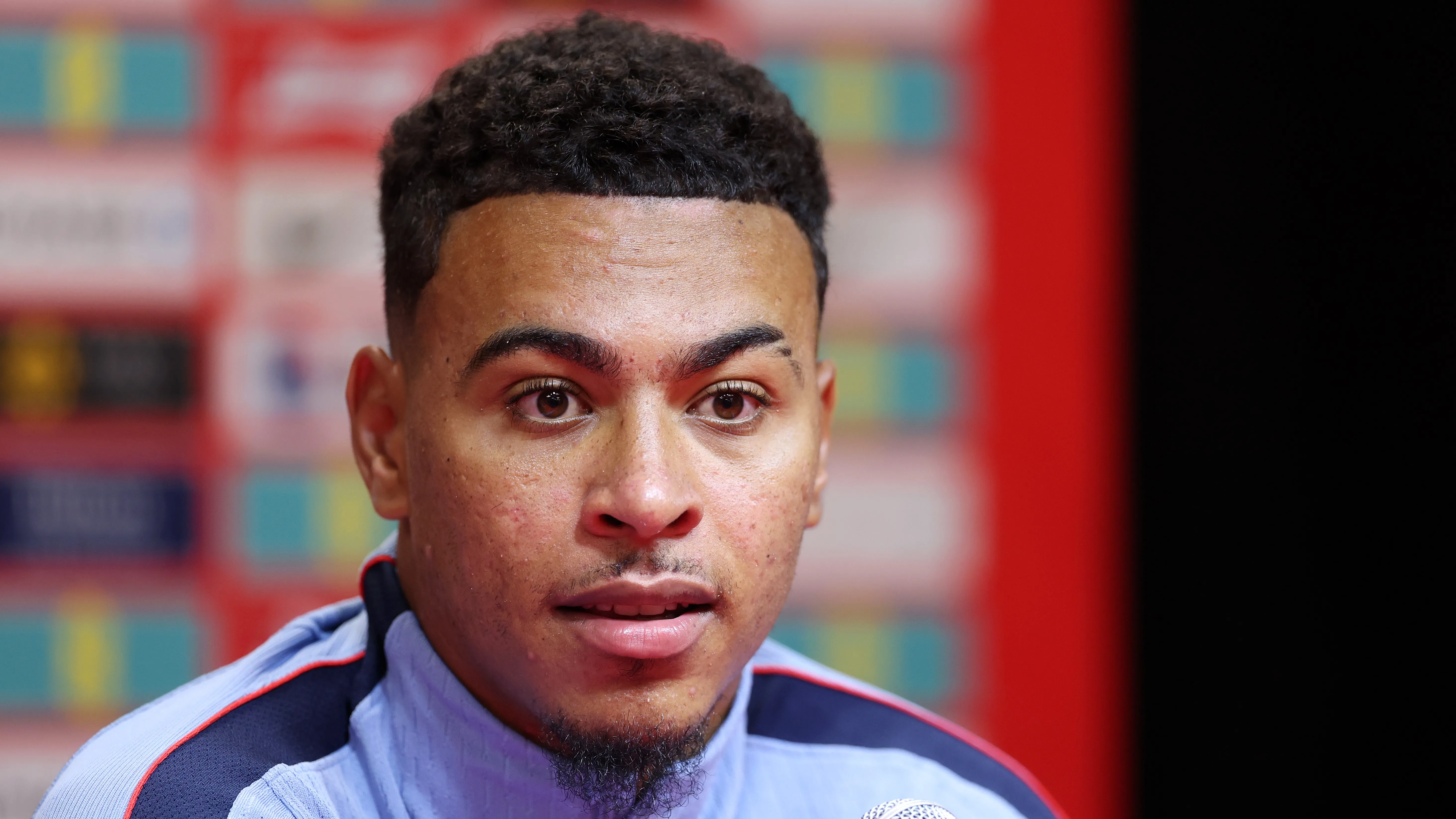 Morgan Rogers, delantero de Inglaterra.