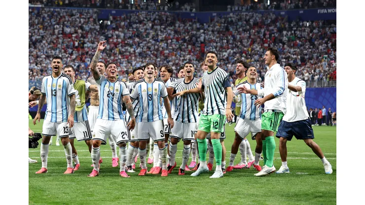 Creer o reventar: el manual de las cábalas más insólitas para viajar a ver a la Selección