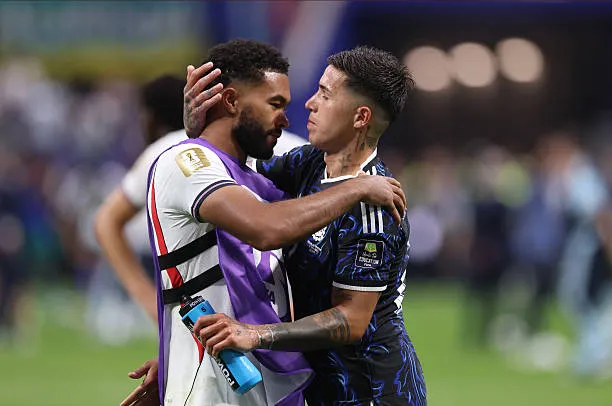 Enzo Fernández y Reece James tras Argentina – Inglaterra por el Mundial 2026. (Getty Images)
