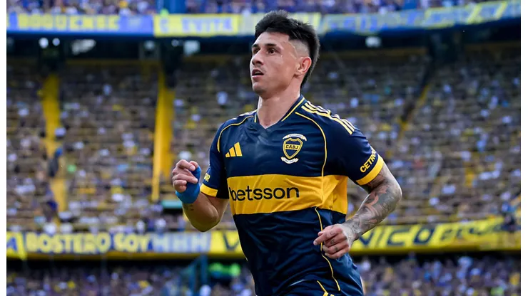 Adam Bareiro, delantero paraguayo de Boca.
