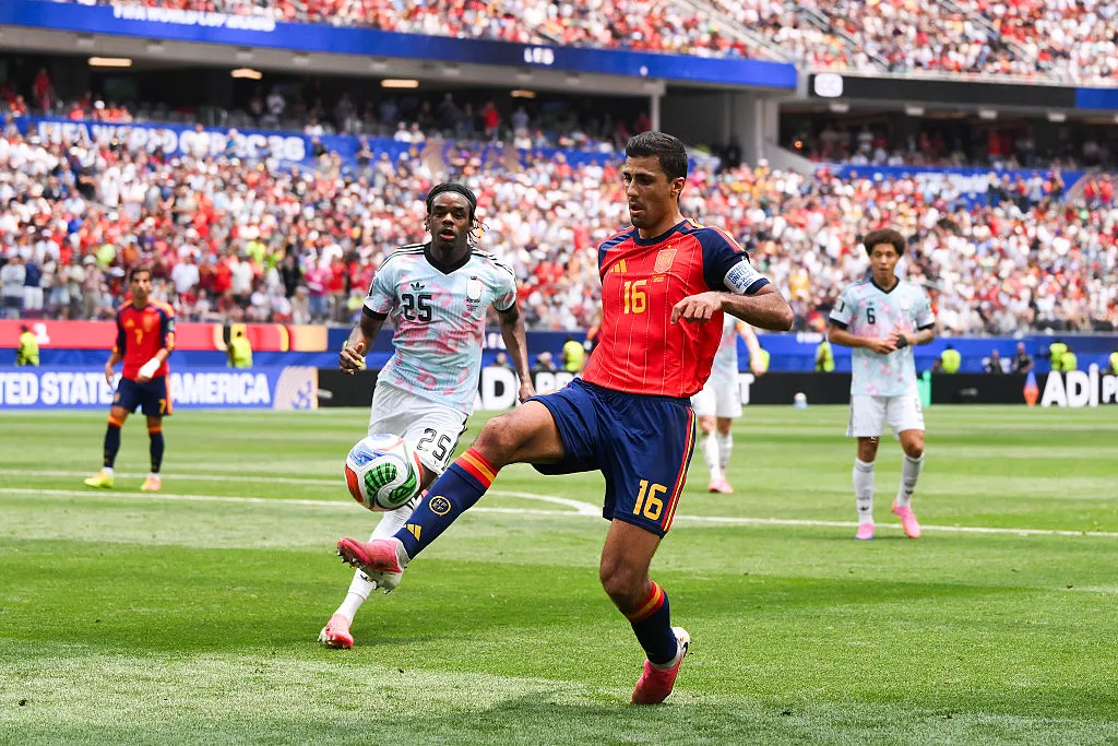 La mitad del campo, fundamental para el partido decisivo, según Solari. (Getty)