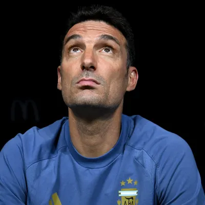Scaloni define dudas: así formaría Argentina contra España en la final del Mundial