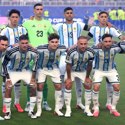 Como en Qatar: Argentina, de blanco para la final