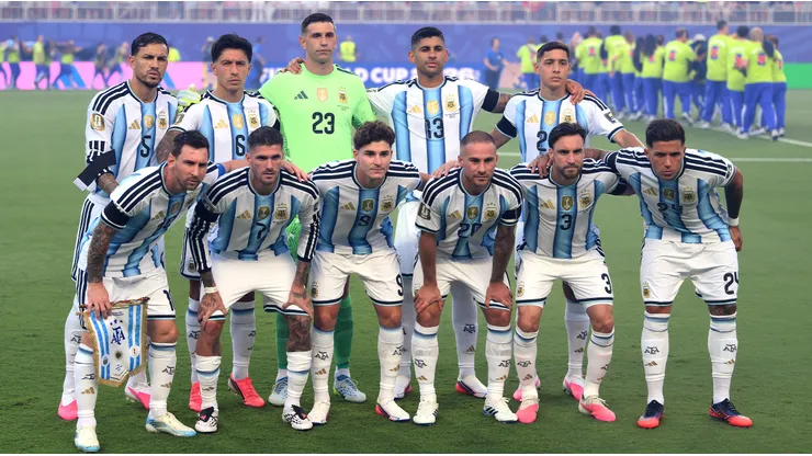 Como en Qatar: Argentina, de blanco para la final