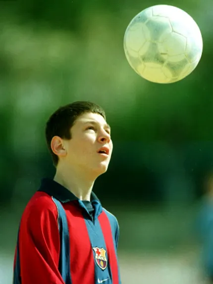 Messi de pequeño cuando llegó al Barcelona. Foto archivo.
