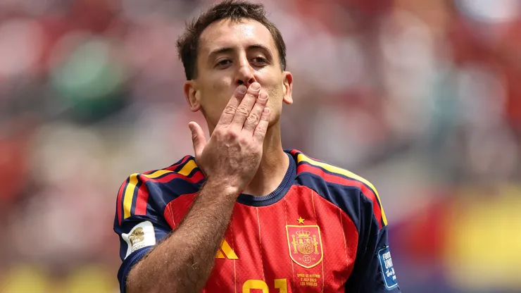 Mikel Oyarzabal, delantero español.