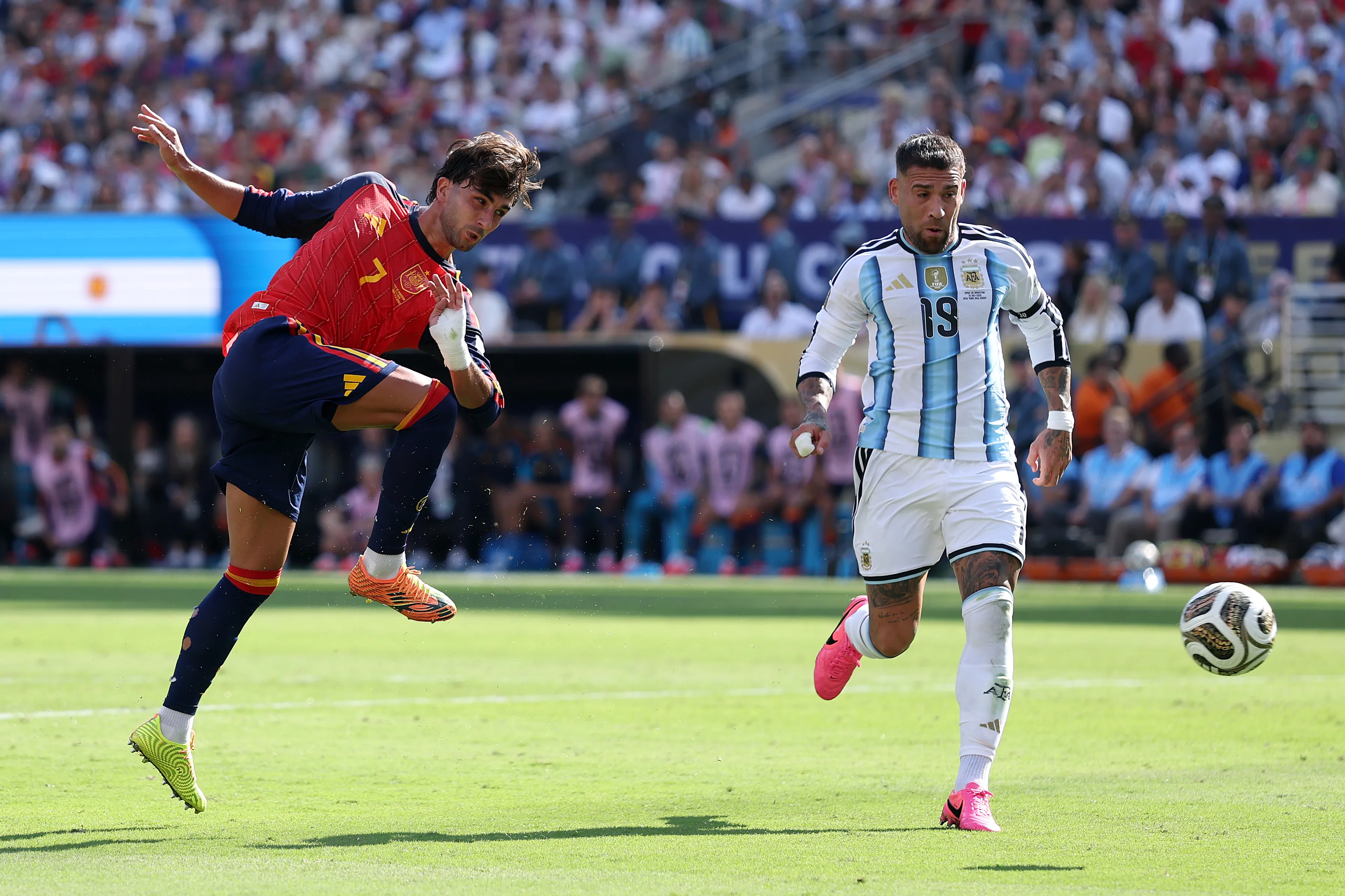 Nicolás Otamendi en la final del Mundial 2026. (Foto: Getty).