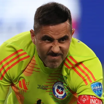 Claudio Bravo le da lecciones de moral a Argentina: “Hay que saber perder”