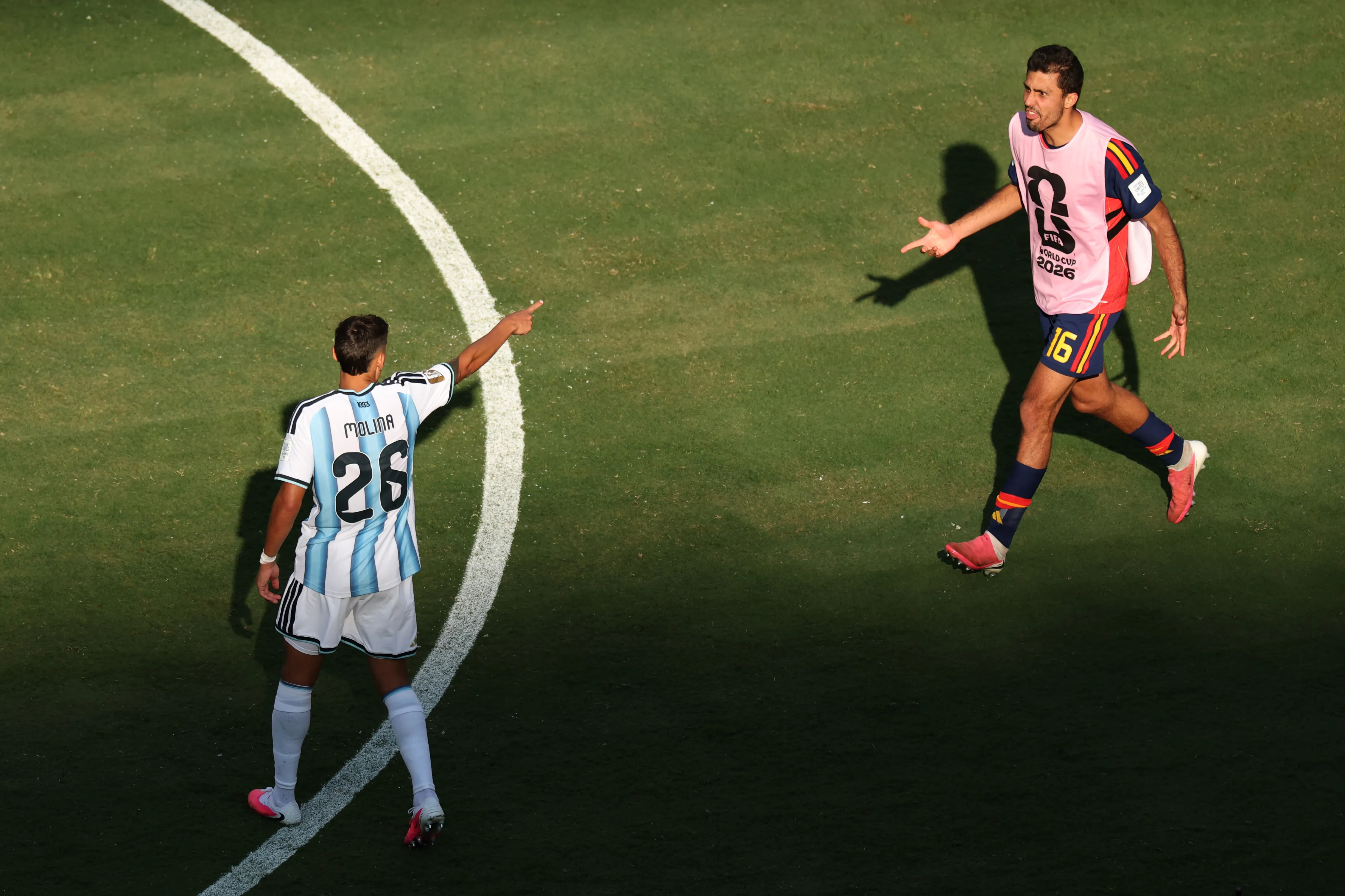 Nahuel Molina apuntó contra Rodri. (Foto: Getty).