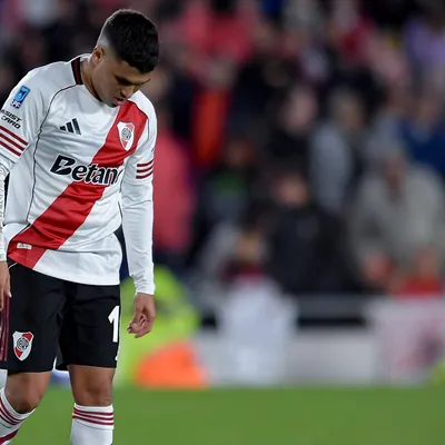 Los 10 dardos de Juanfer Quintero a Chacho Coudet