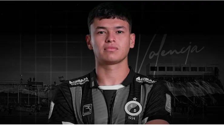 Oswaldo Valencia rescindió su contrato con River y llegó al Federal A
