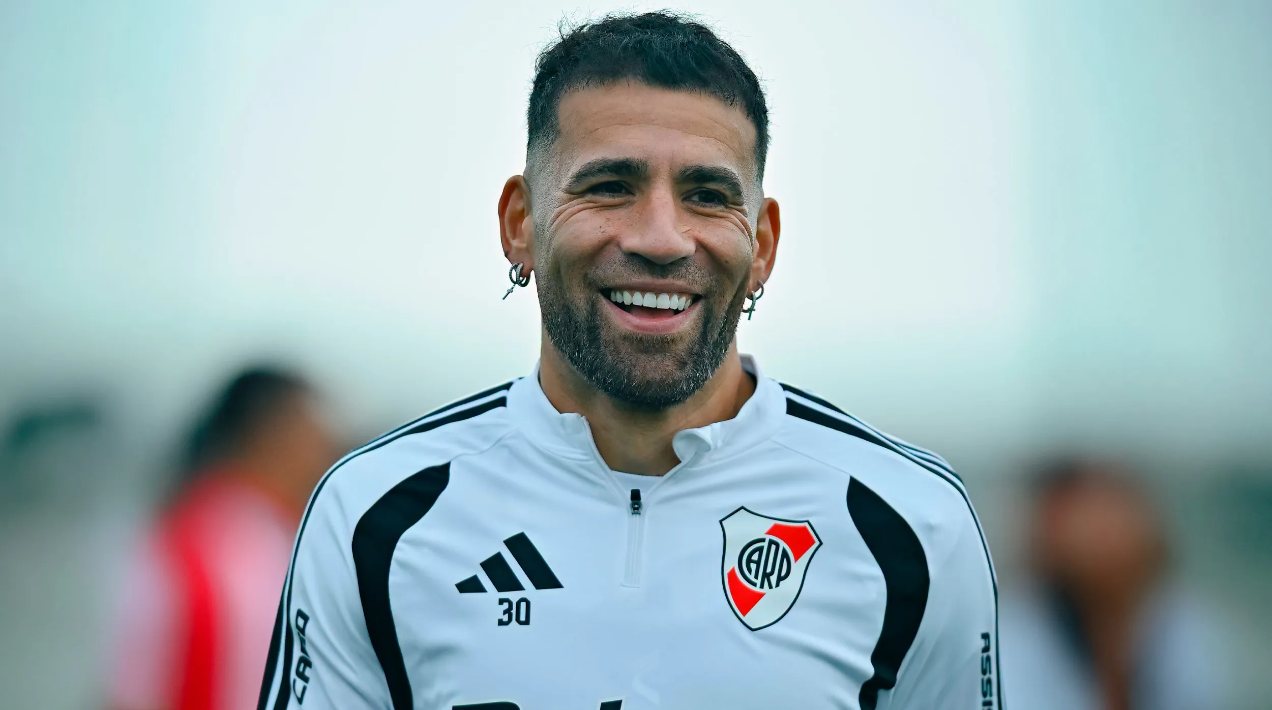 Otamendi está listo para debutar con la camiseta de River (Prensa River).