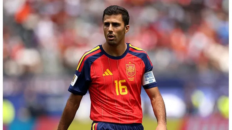 Rodri Hernández en la Selección de España.