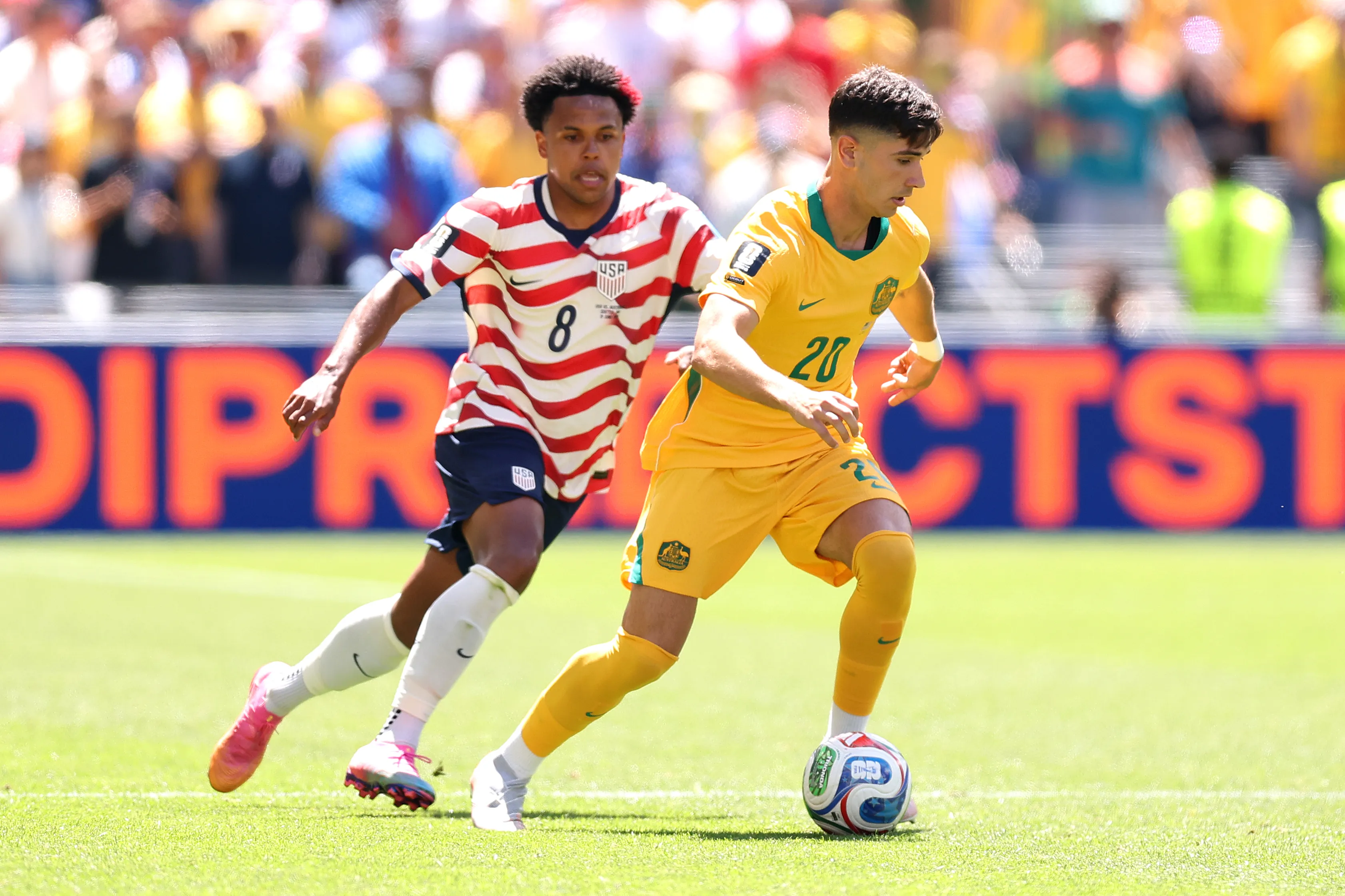 Cristian Volpato enfrentando a Estados Unidos en el Mundial 2026. (Fran Santiago/Getty Images)