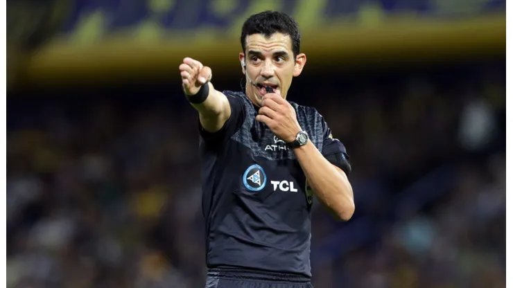Leandro Rey Hilfer, árbitro del fútbol argentino.