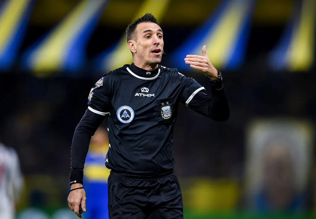 Pablo Dóvalo, árbitro del fútbol argentino. (Getty Images)