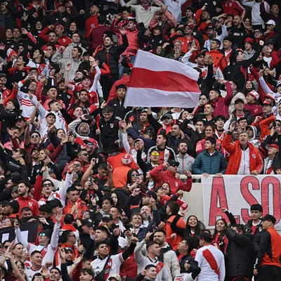 Los hinchas de River criticaron a un titular en la derrota ante Barracas: “Da asco verlo jugar”
