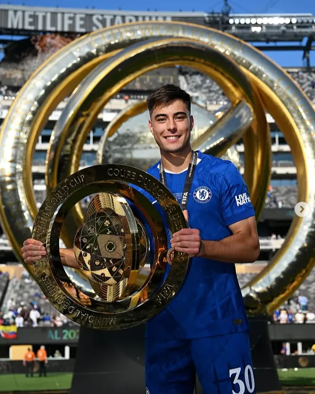 Aaron Anselmino en el Mundial de Clubes 2025. Instagram Aaron Anselmino.
