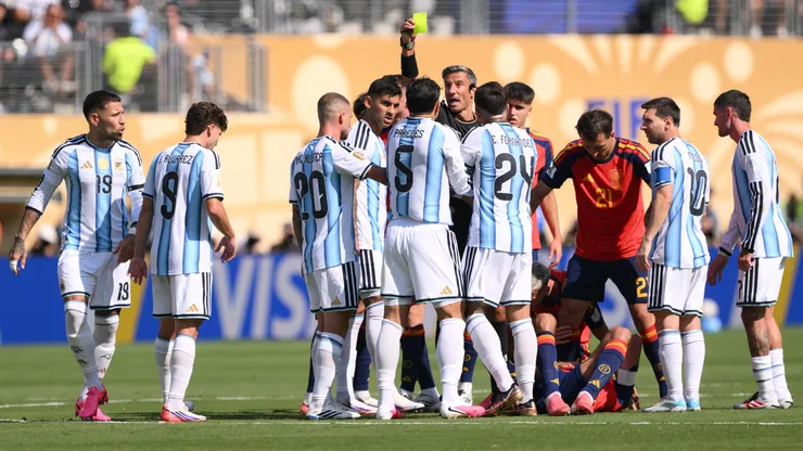 Slavko Vincic, árbitro de la Final del Mundial 2026 entre Argentina y España, anunció su retiro mediante la Asociación Eslovena de Fútbol.