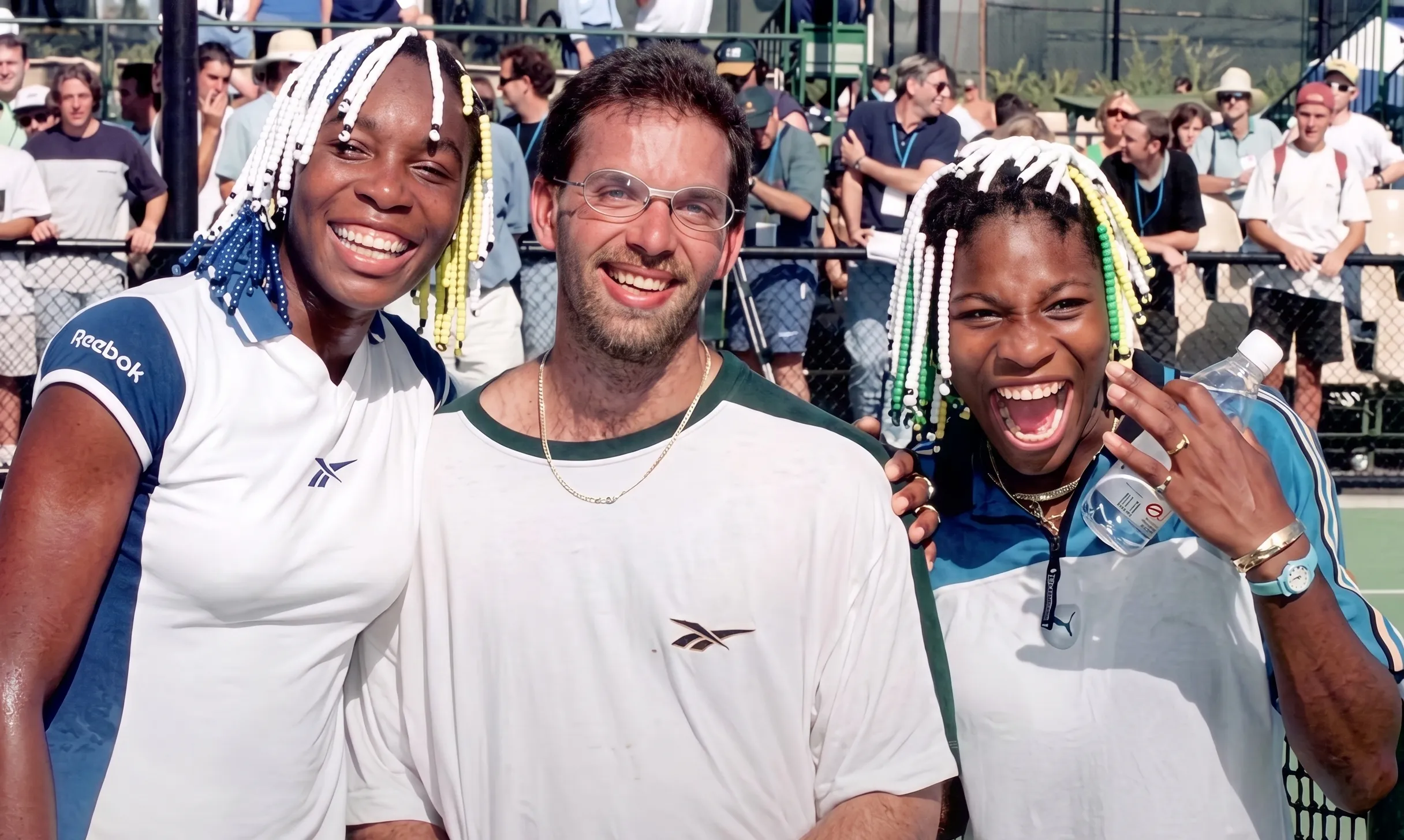 Braasch junto a las hermanas Williams en 1998.