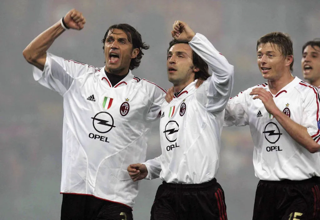 Paolo Maldini y Andrea Pirlo en Milan. (Getty Images)