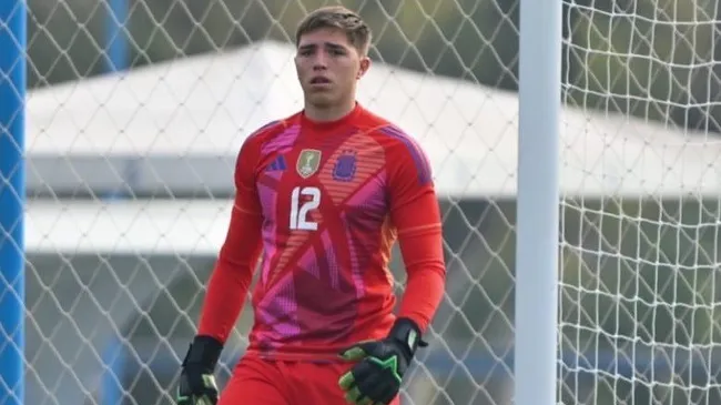 Martinet fue convocado a las Juveniles de la Selección Argentina y supo ser sparring de la Mayor.