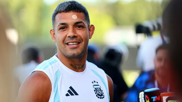 Facundo Medina, defensor argentino.