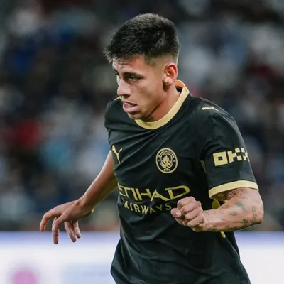 Echeverri picó su penal ante Inter en la caída del Manchester City