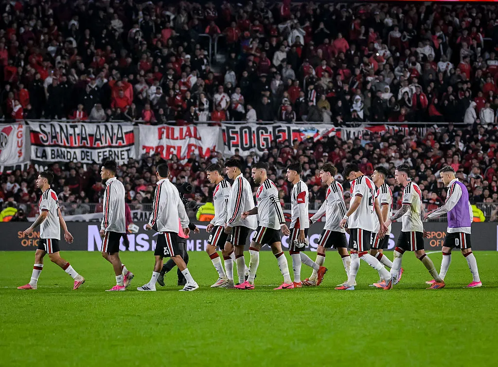 Los futbolistas de River Plate tras perder con Rosario Central. (Getty Images)
