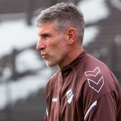 Martín Palermo es nuevo DT de Platense