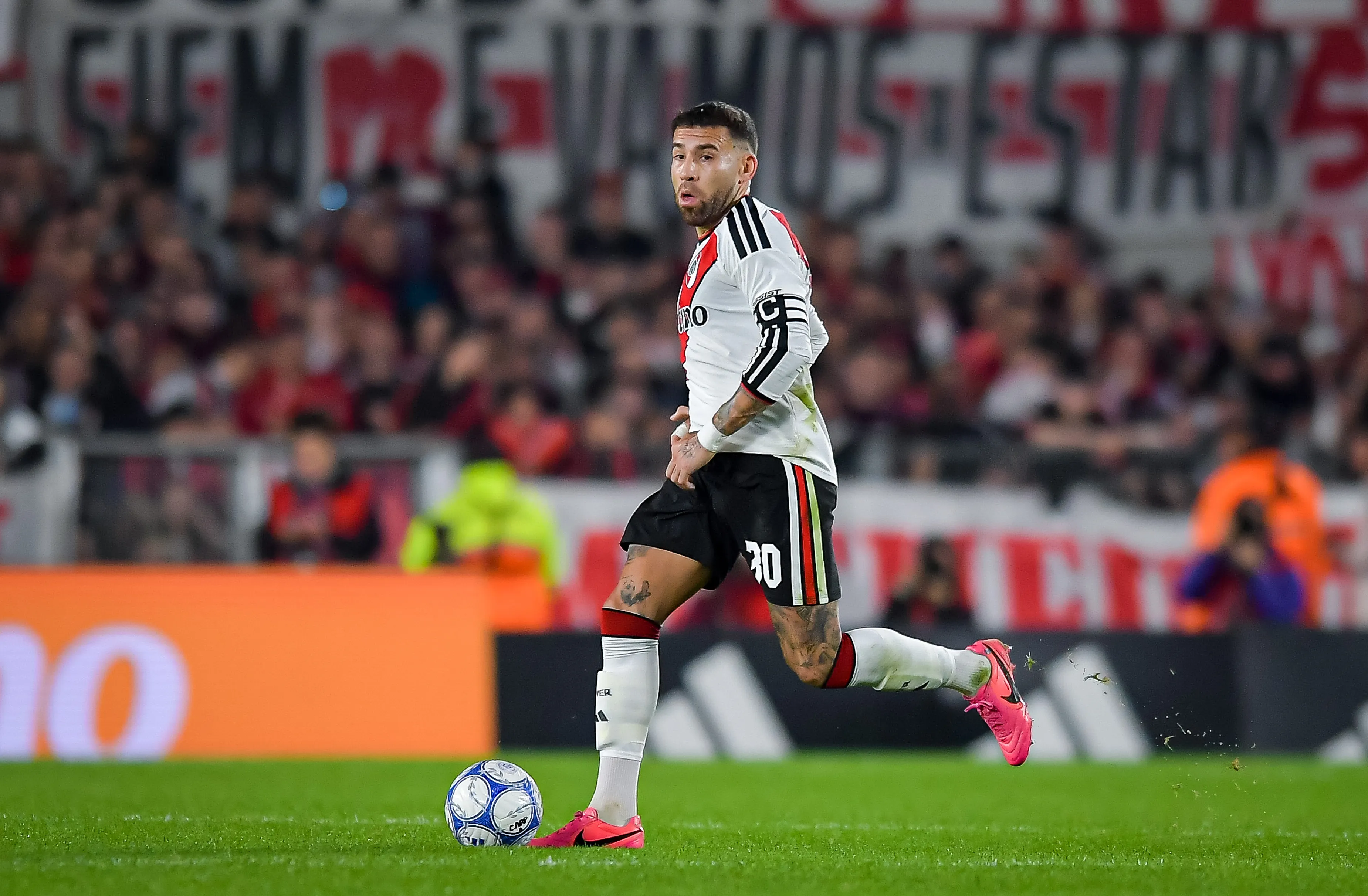 Nicolás Otamendi. (Foto: Getty).