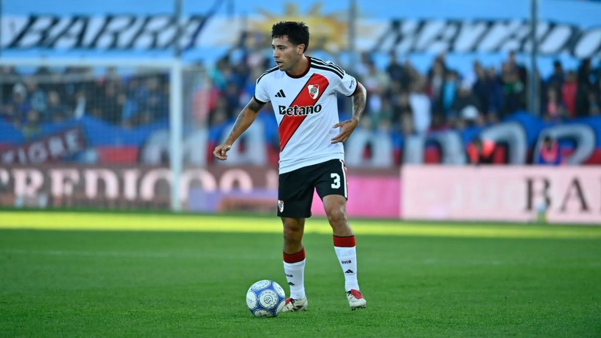 Ortega llevó a cabo su debut en el Millonario. (Foto: Prensa River)