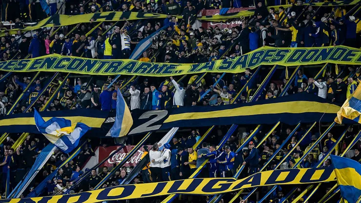 Los hinchas de Boca en el Tomás Adolfo Ducó.