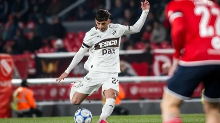 Independiente y Platense empatan al culminar el primer tiempo