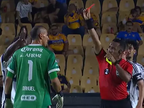 Insólita expulsión del Patón Guzmán en la Leagues Cup