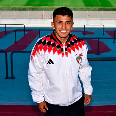 Con Thiago Almada, los concentrados de River ante Argentinos