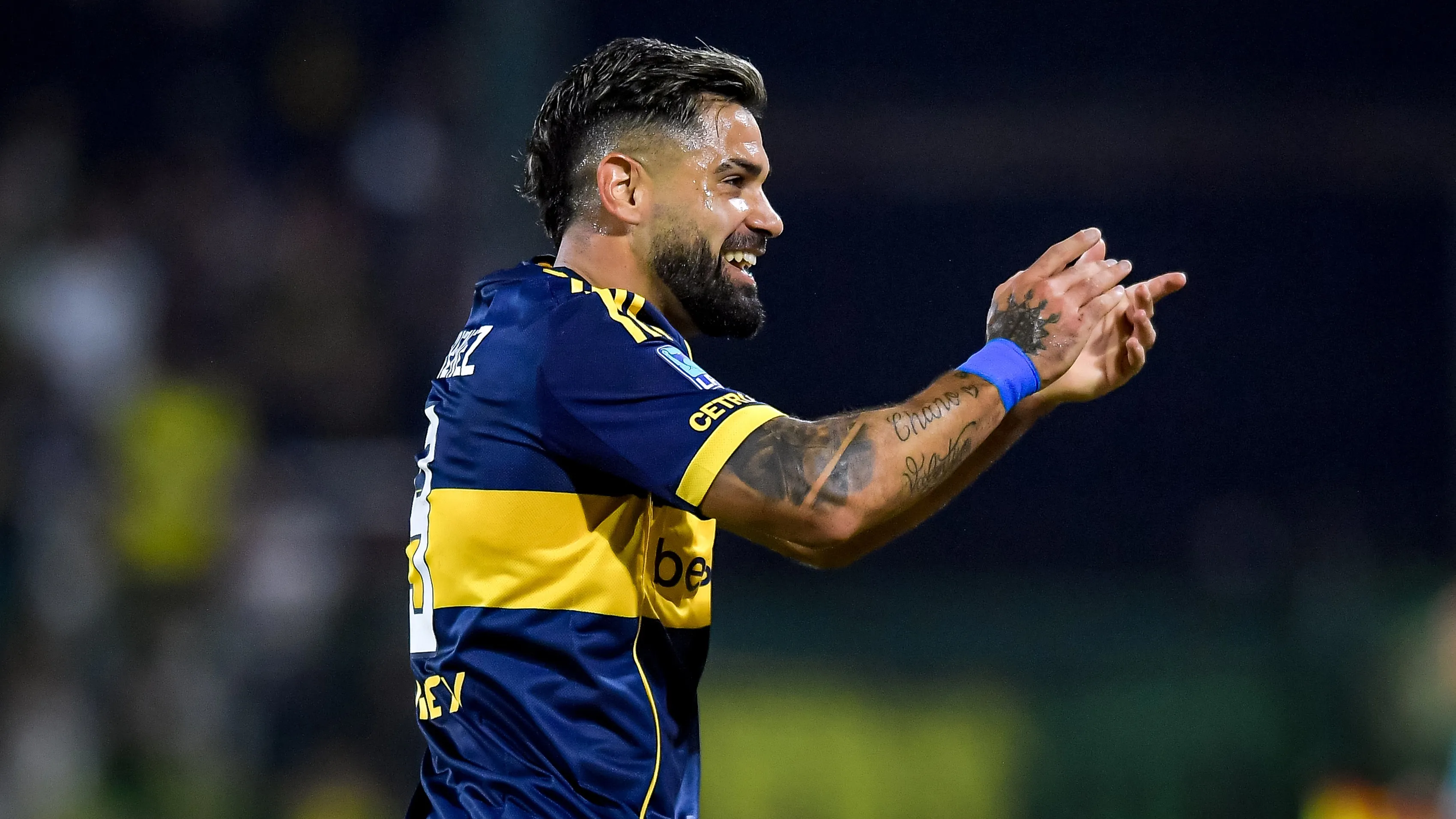 Milton Giménez podría salir de Boca