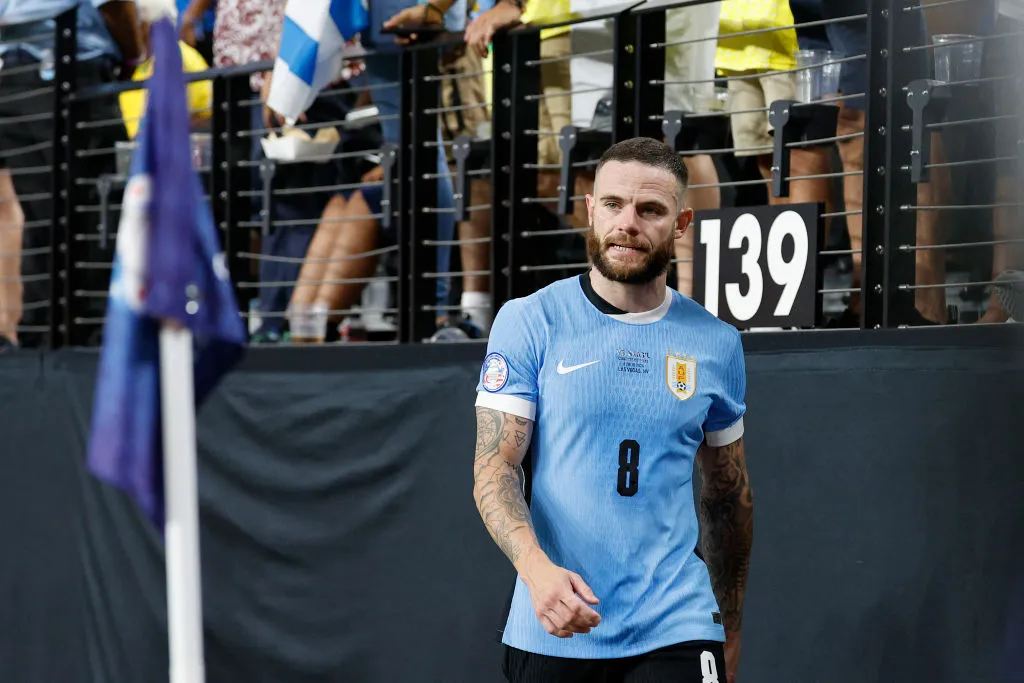 Nahitan Nández, en la Selección de Uruguay. (Getty Images)
