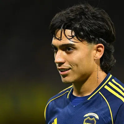 Napoli volvió a negociar con Boca para llevarse a Zeballos