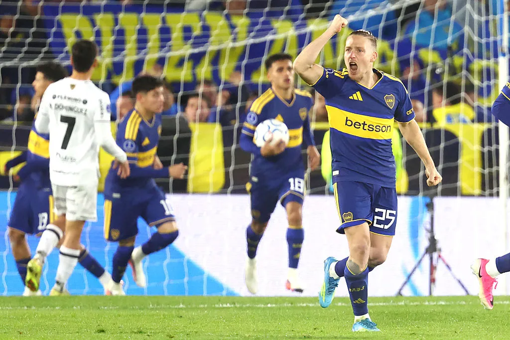 Santiago Ascacíbar tras anotar un gol en Boca – Recoleta. (Getty Images)