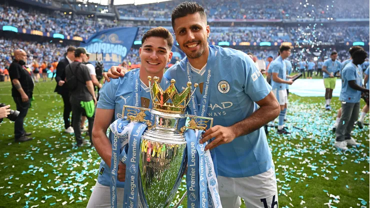 Julián Alvarez y Rodri en su paso por Manchester City.